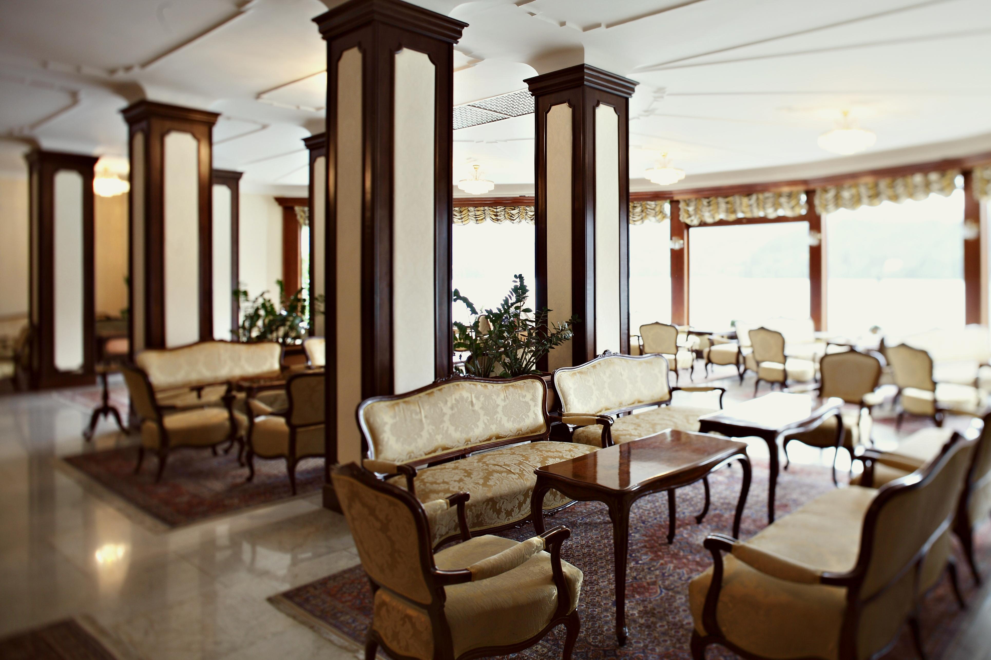 Grand Hotel Toplice - Small Luxury Hotels Of The World Bled Exterior photo The lobby of the hotel