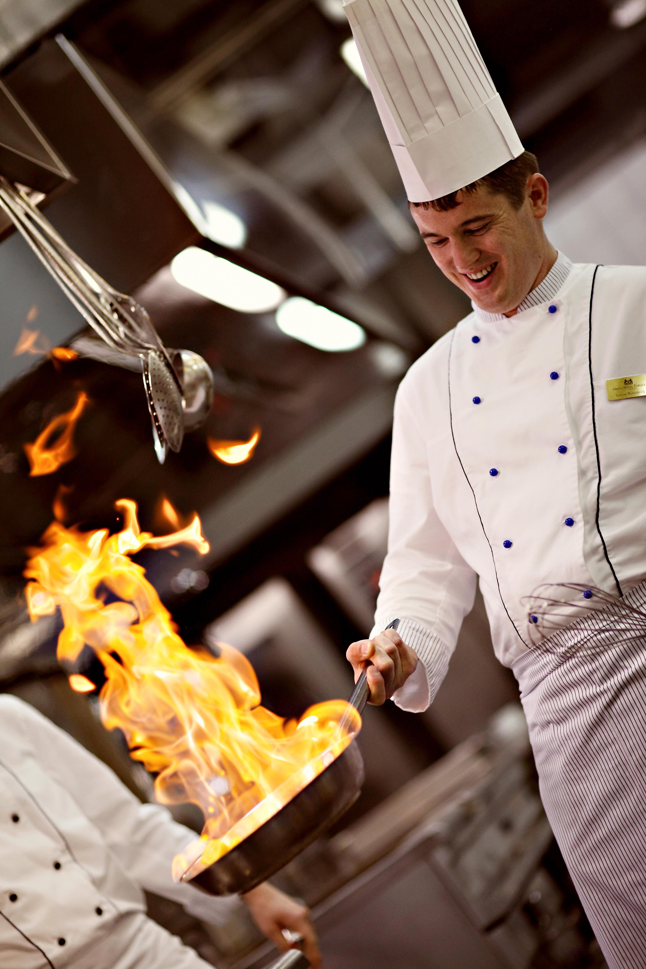 Grand Hotel Toplice - Small Luxury Hotels Of The World Bled Restaurant photo A chef cooking