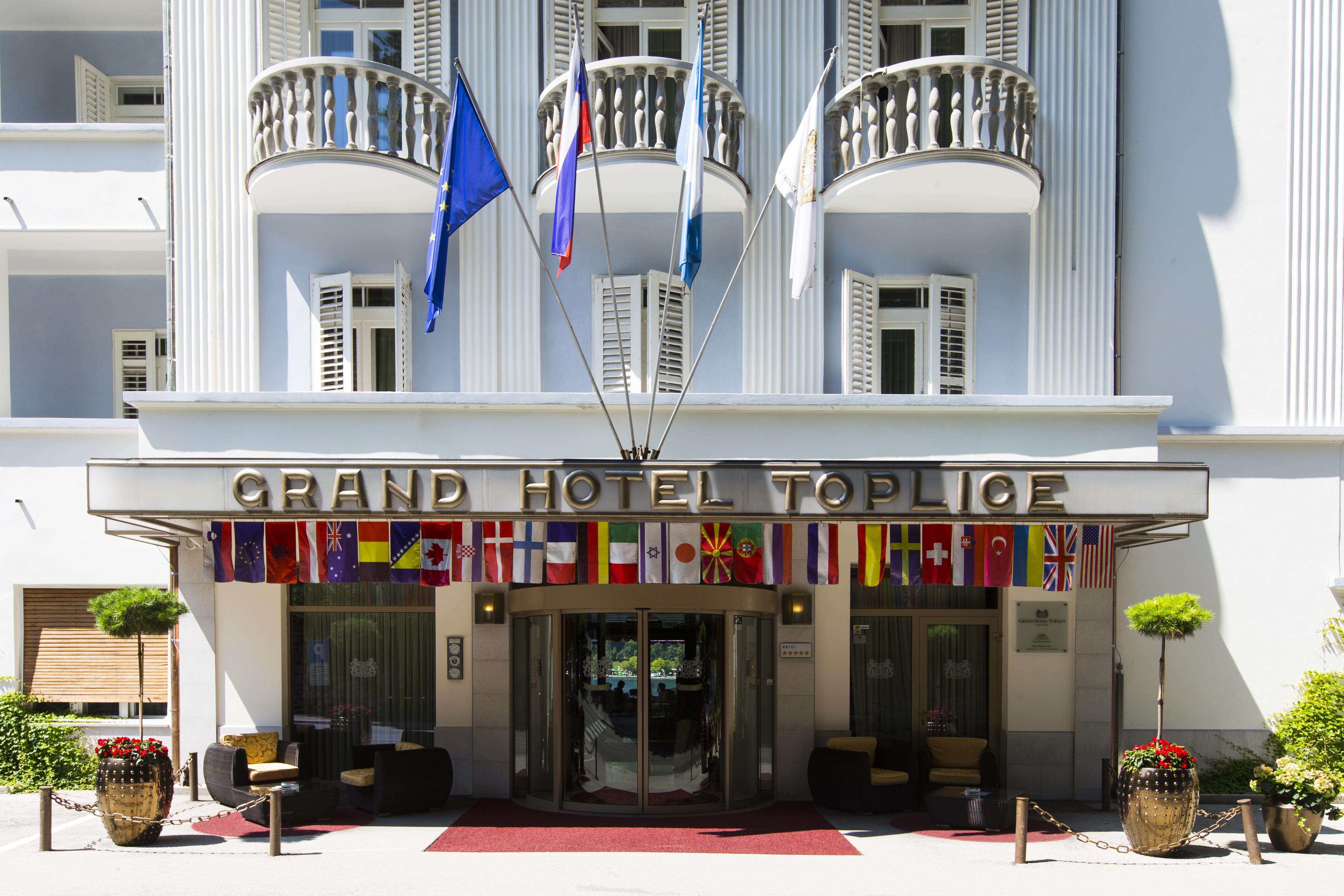 Grand Hotel Toplice - Small Luxury Hotels Of The World Bled Exterior photo